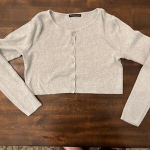 Brandy Melville Gray Cropped Button Down Top Small, Medium